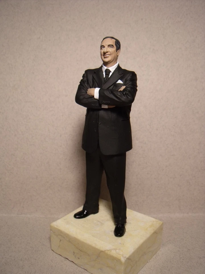 FIGURA 1/18 HENRY FORD II VROOM PINTADA PARA MINICHAMPS EXOTO SPARK CMR Foto 2 de 4