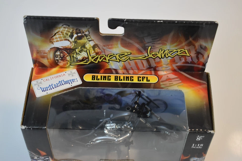 Jesse James West Coast Choppers Bling Bling CFL 1:18 Scale Diecast New in Box - Image 2 of 4