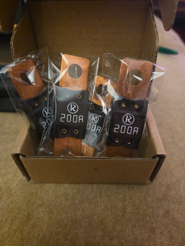 200A MEGA Fuse, High Current Bolt Mount Automotive 200 Amp - 4pk - New