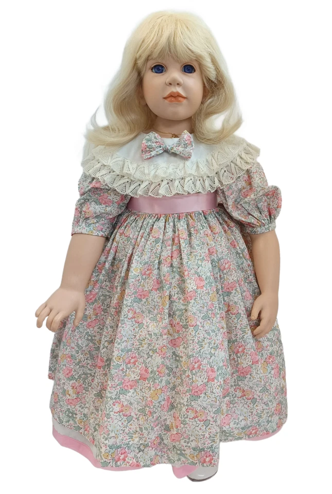 Muñeca Hildegard Gunzel Kimberly Alemana Ojos de Vidrio Pestañas Atadas a Mano Cabello Humano Foto 2 de 4