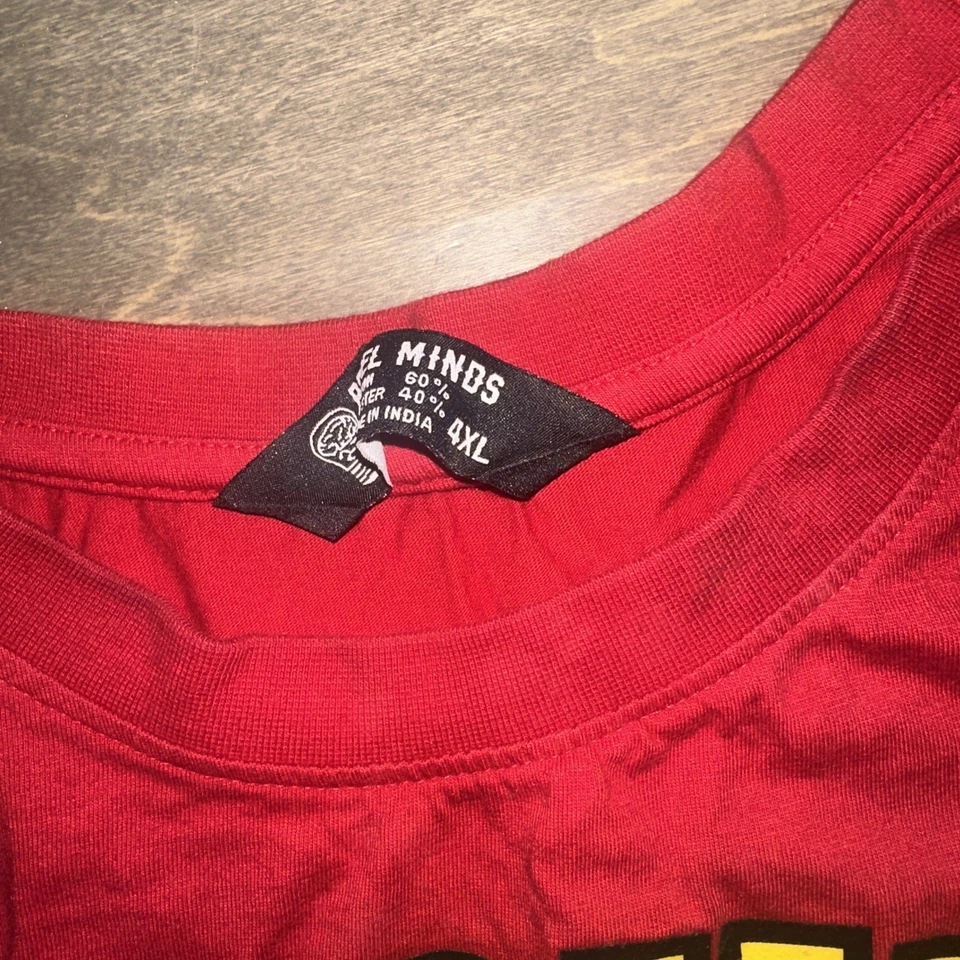 Camiseta Rebel Minds Unisex 4xl Roja Manga Corta Gráfica Y2k Arte Pop Grande Alta Foto 3 de 4