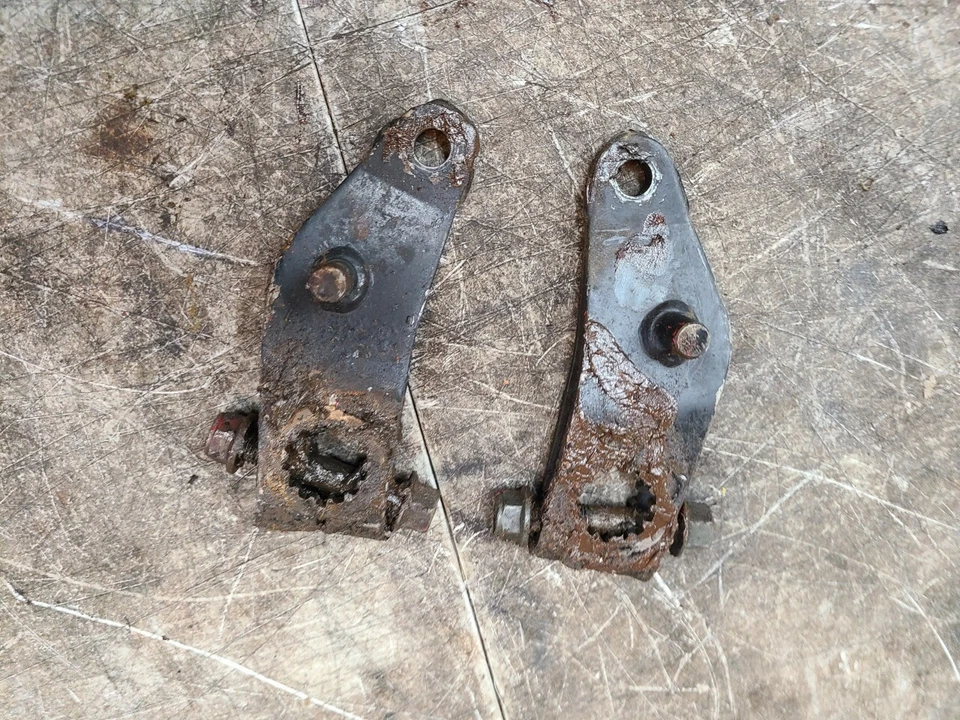 YAMAHA 1998 XTC PAIR SET arm STEERING 8cr-23851-00-00 RW4495 - Image 2 of 3