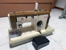 Macchina da cucire Alfa 1120, tiratura limitata a pedale elettrico
