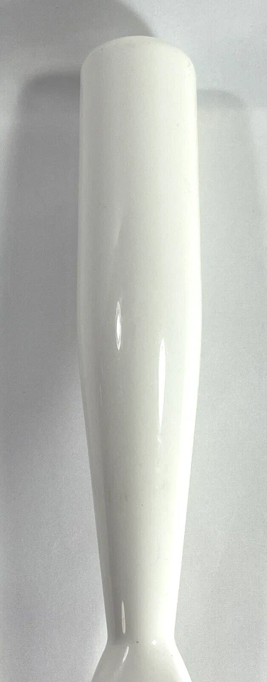 Maximo Gaming Concepts Wii White Plastic Baseball Bat Accessory - Image 4 of 4