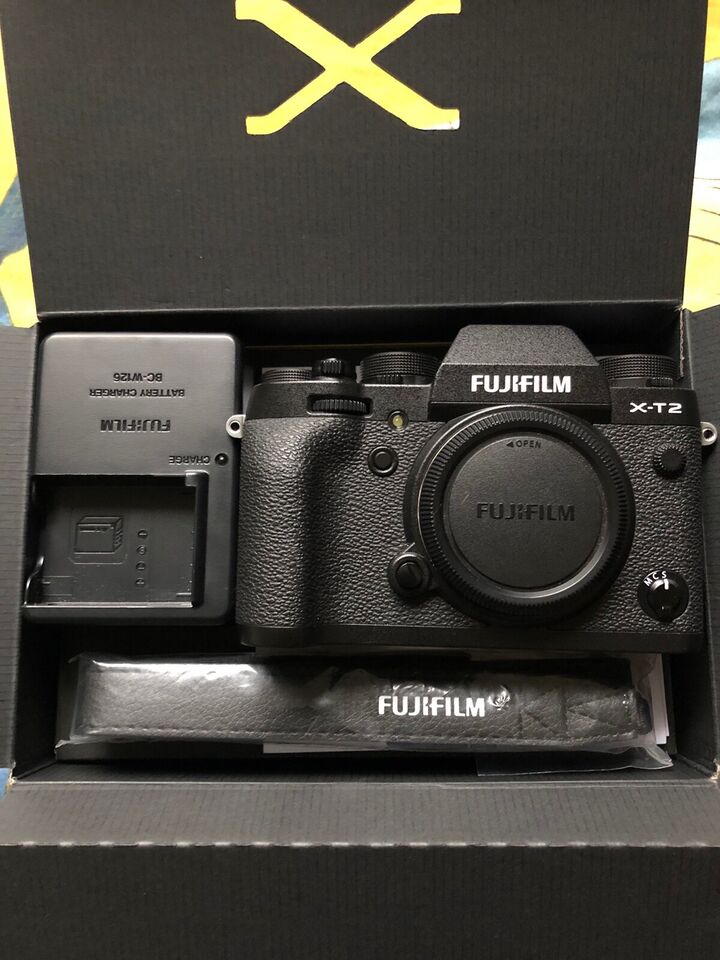 Fujifilm, X-T2, 24.3 megapixels