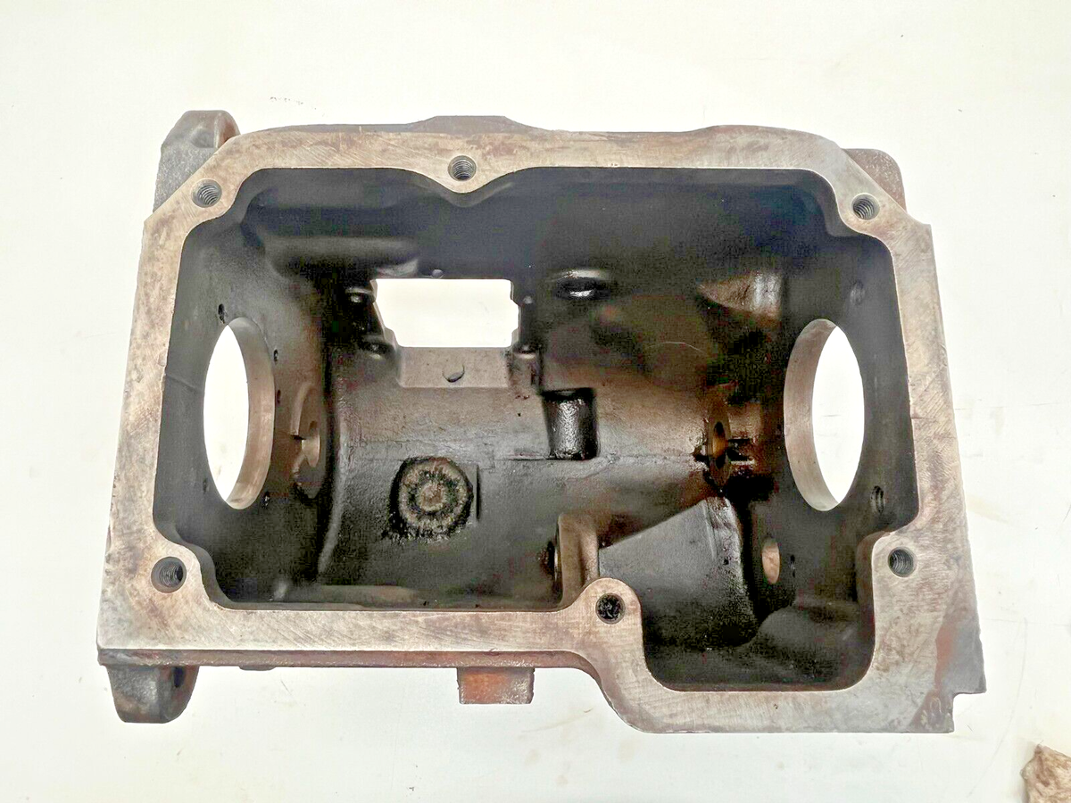 Ford Borg Warner T18 Manual Transmission Bare Empty Case 13