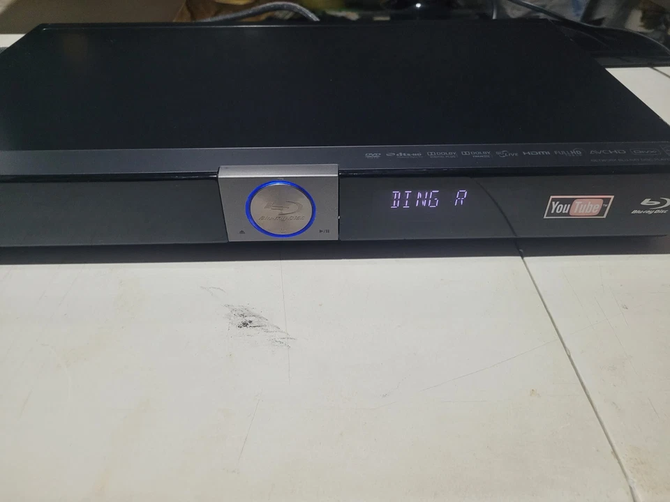 LG BD370 Blu-Ray Alta Definición DVD Youtube Red Reproductor USB, Probado Funcionando Foto 4 de 4