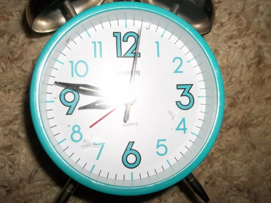 Excellent SHARP Turquoise Alarm Clock - Image 2 of 2