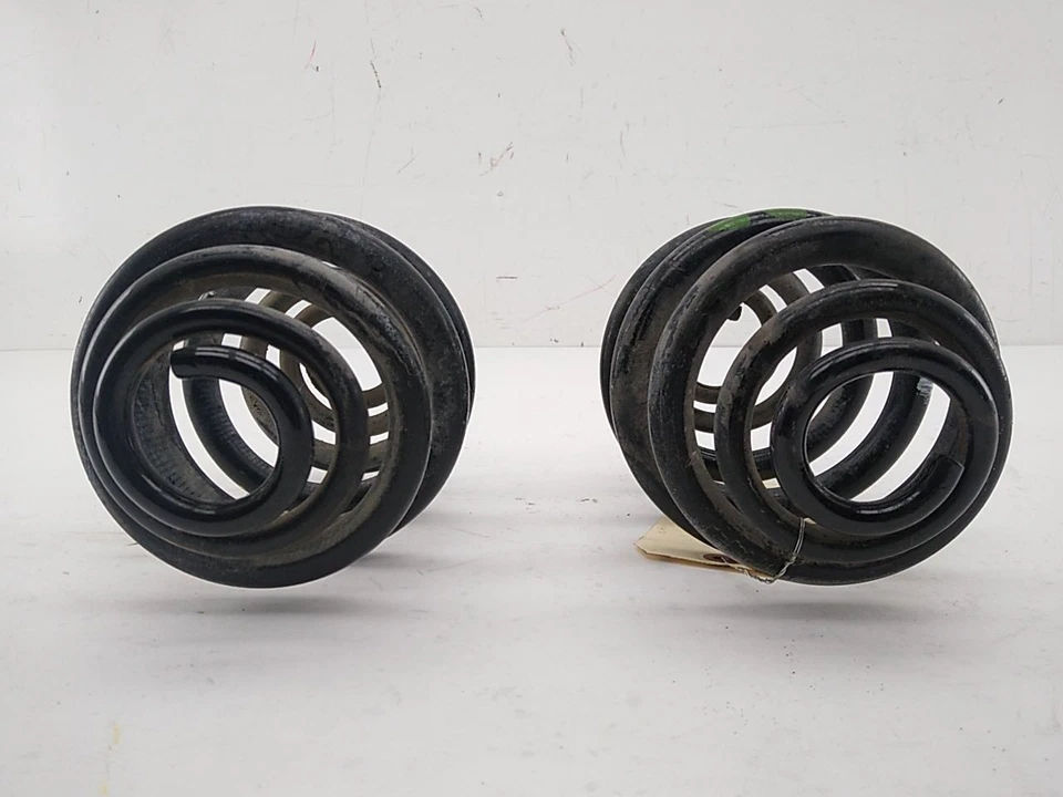 Par de muelles helicoidales traseros izquierdo y derecho BMW 328i convertibles para 1992-1999 93 94 Foto 2 de 4