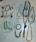 Schmuck Perlen 7 Sets: Grün & Schwarz, Grün & Weiß, Weiß & 4 Braun Sets