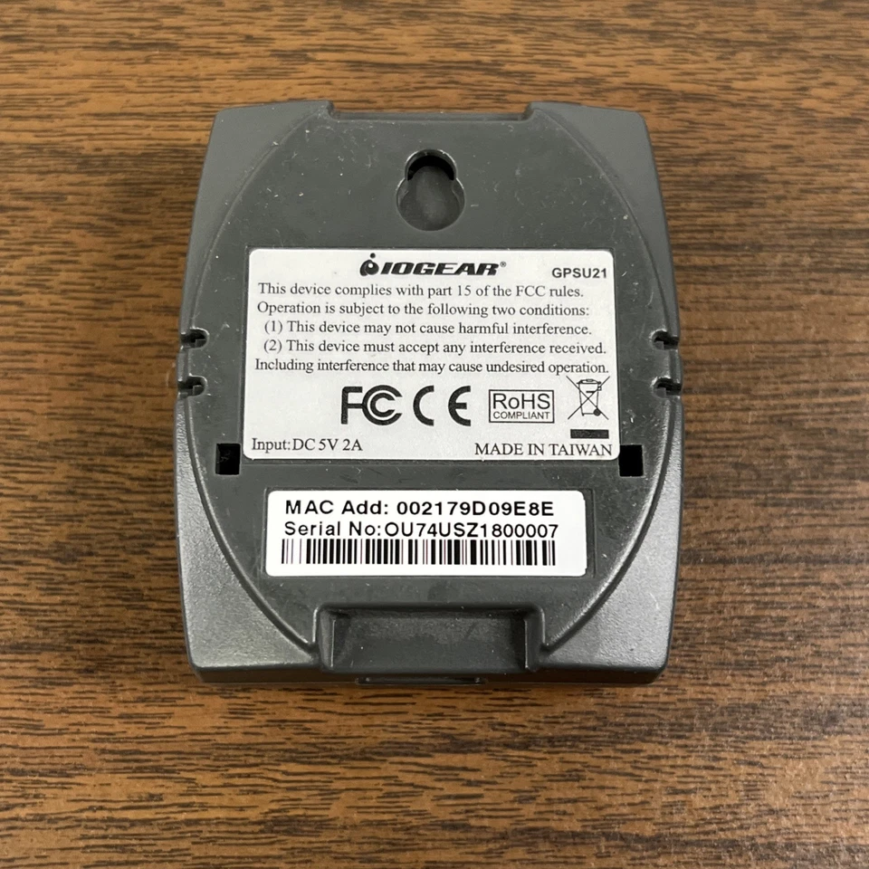 IOGear USB 2.0 Print Server GPSU21 Device Only No Cords - Image 4 of 4