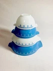 PYREX Cinderella Snowflake Garland Nesting Bowl Set - Excellent Condition VTG