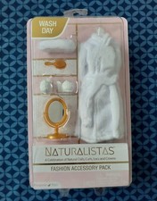 Naturalistas Fashion Accessory Pack Wash Day 6 Pieces Doll Accessories