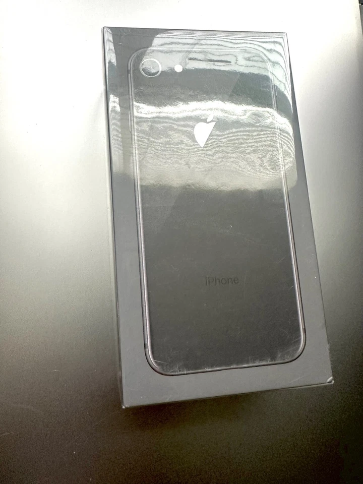 Apple iPhone 8 - 64 G -Space Gray A1863 T-Mobil-Authentic Sealed New 2017 Stock - Image 2 of 4