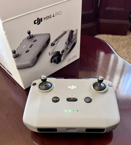 Telecomando DJI RC-N2 modello RC151 per drone Dji Air 3 /Mini 4 Pro - Foto 3 di 7