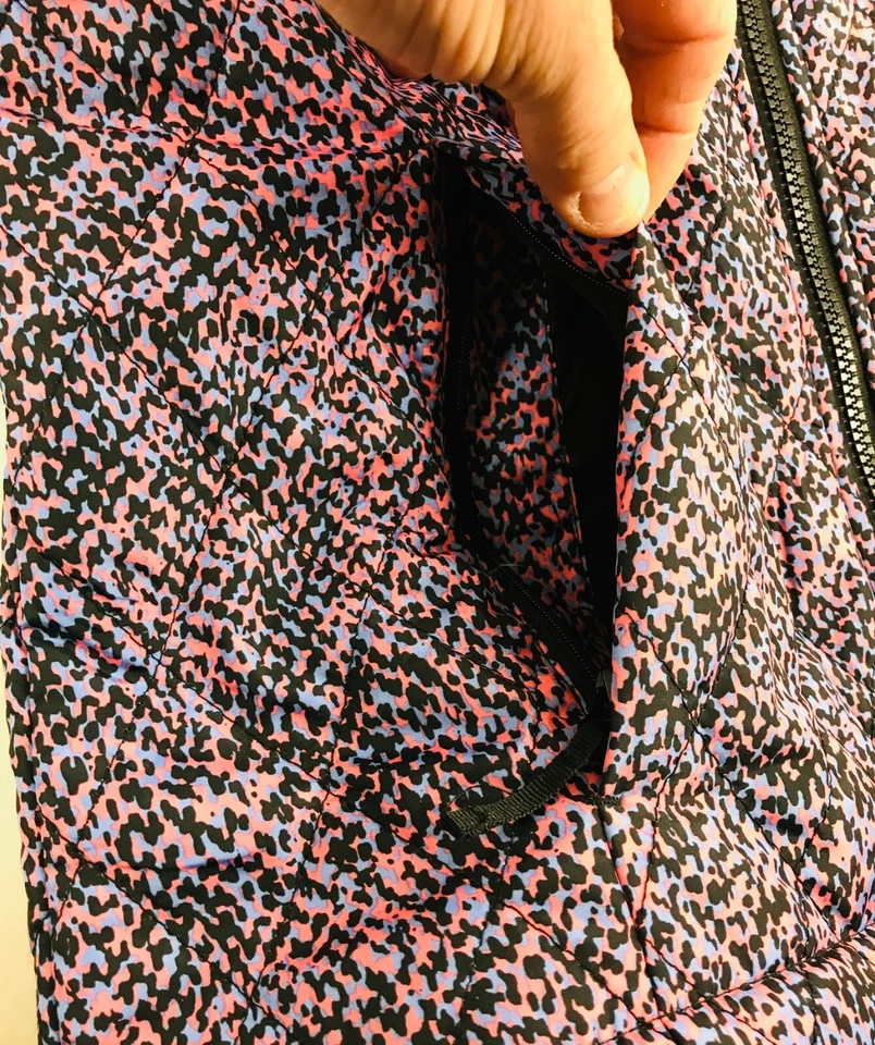 Exertek Vest, Women's Size Small, Black Pink Blue, Full Zip, Quilted - Image 3 of 4