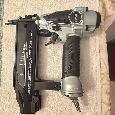 #ad Hitachi NT 50AE2 s Brad Nailer 18 Gauge Max 2 Inch Air Tool with Case $41.64