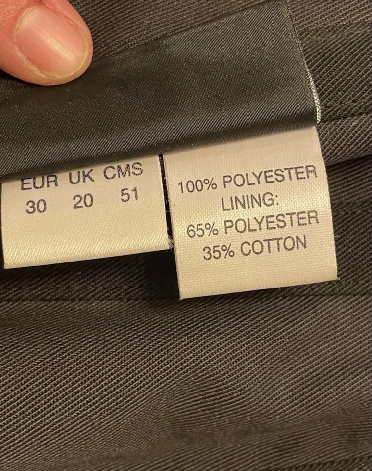 Corsé Vollers vintage a medida negro satinado sobre busto Foto 4 de 4