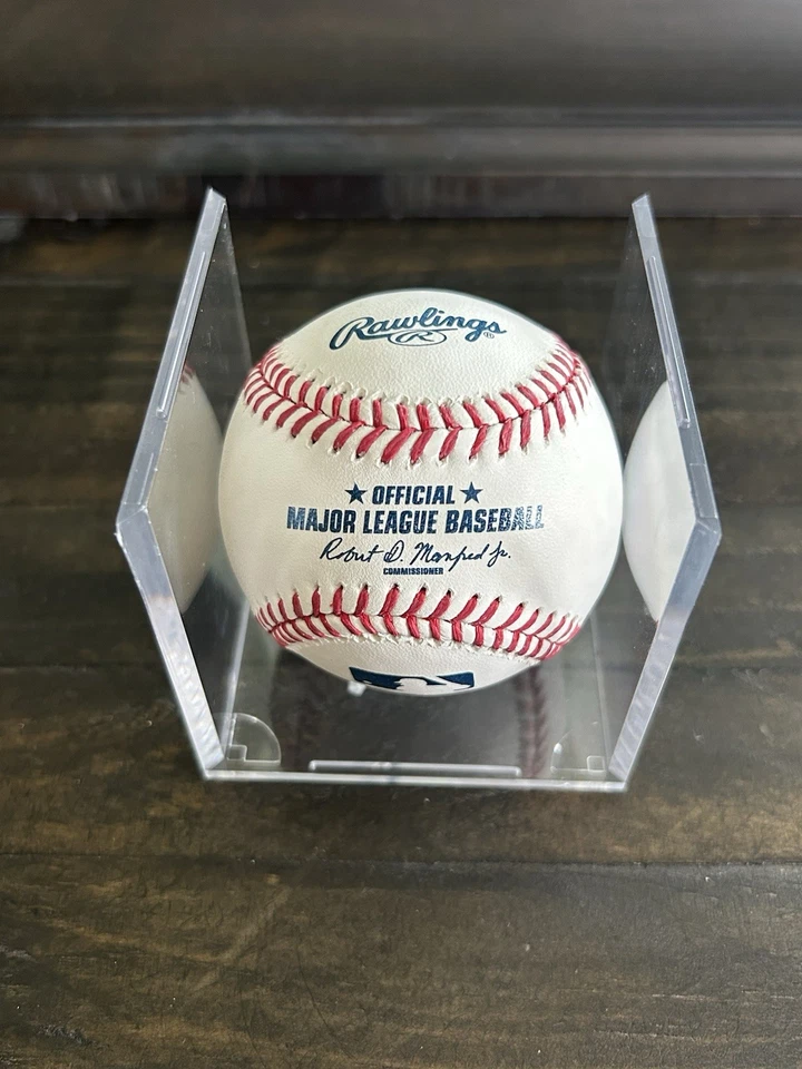 Béisbol autografiado por Ian Happ Foto 2 de 2