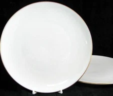 Lenox Olympia Gold Group of 2 Salad Plates Cream with Gold Trim X303