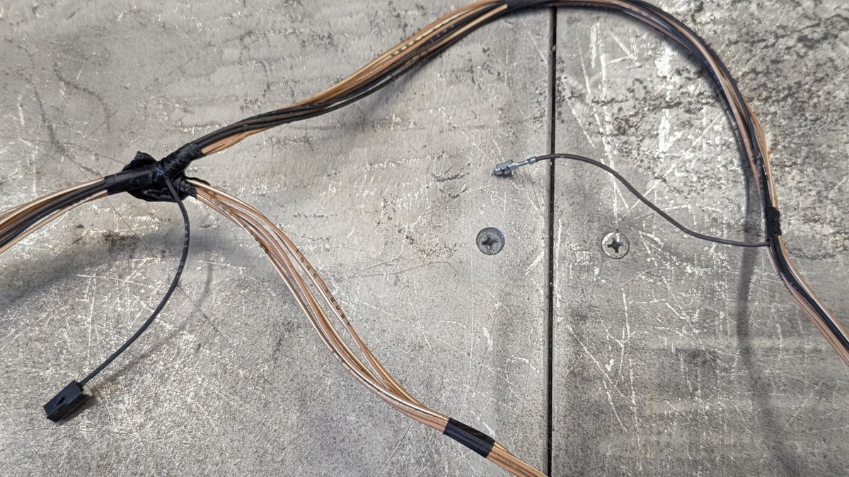 A06-76948-000 Freightliner Wiring Harness Double 8 16 pin A06-76948-000 Freightliner Wiring Harness Double 8 16 pin