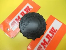 BRAKE CAP SEAL FLUID MASTER CYLINDER RESERVOIR BOTTLE TANK for LEXUS GS300 98-05