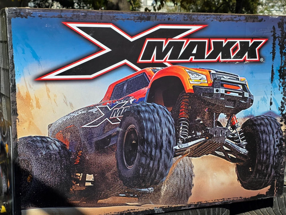 TRAXXAS X-MAXX 8S RTR 1:6 RC MONSTERTRUCK mit Upgrades+OVP! Brushless Monster - Bild 3 von 4
