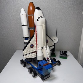 LEGOS City 60080 Spaceport - Inomplete Set, No Manuals,w/Minifigures, No box