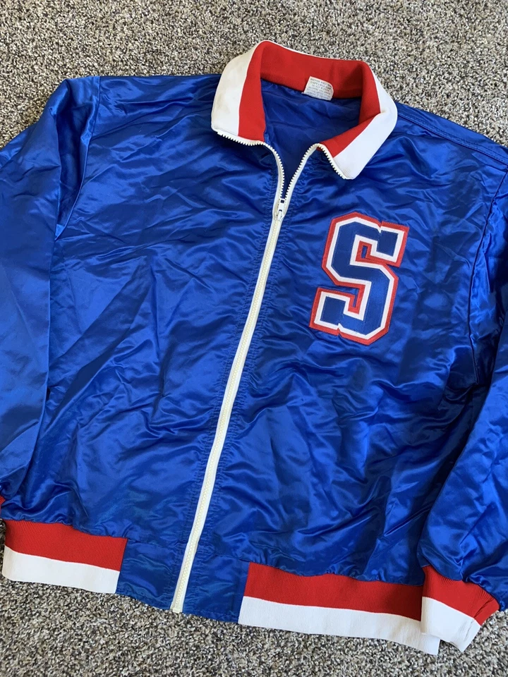 Chaqueta Bomber Vintage Betlin Philadelphia 76ers Satén Talla XL 70s 80s NBA Foto 2 de 4