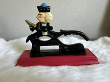 VINTAGE Nutcracker Soldier Cast Iron Wood Nut Cracker