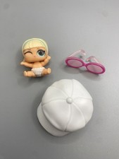 Lol Surprise Series 3 Confetti Pop Lil Go-Go Gurl Go Go Girl. White Newsboy Hat