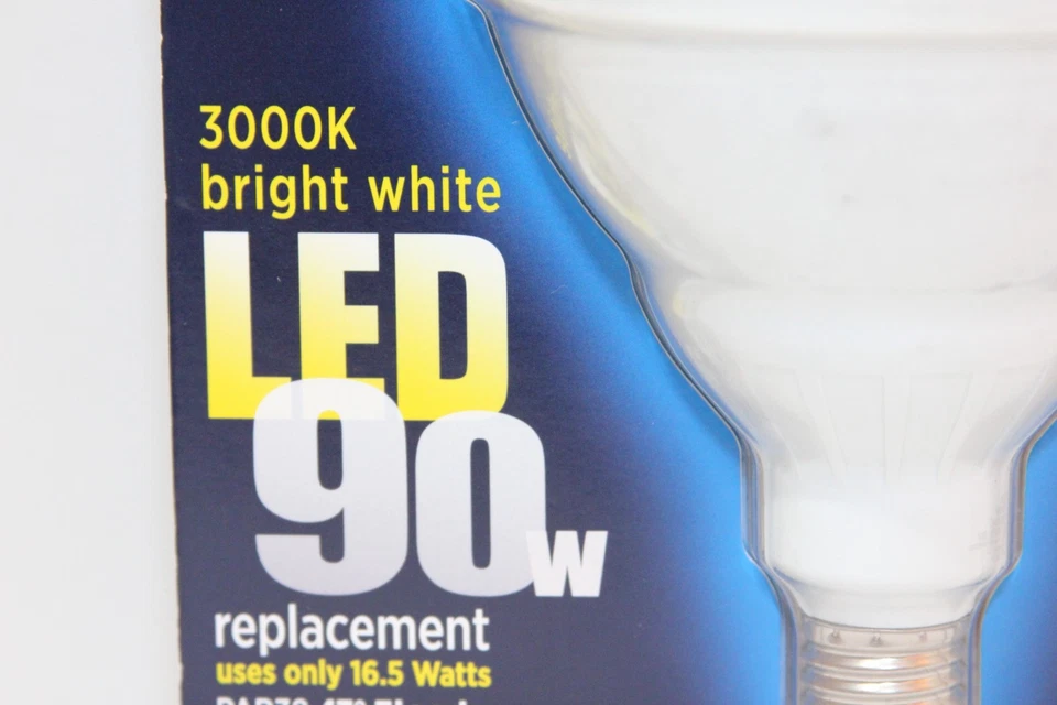 CREE Lighting 90W LED Bright White 27° Spot Replacement Bulb Par 38 - Image 2 of 4