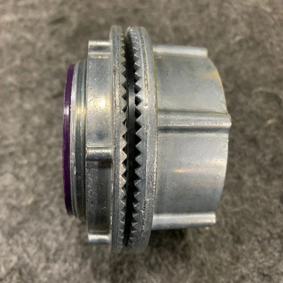 2" Liquid Tight Conduit Hub Zinc APC HUB200DC - Image 3 of 4