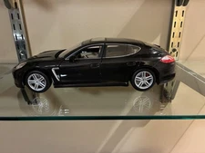 PORSCHE PANAMERA TURBO 1:18 SPECIAL EDITION DIECAST BY MAISTO