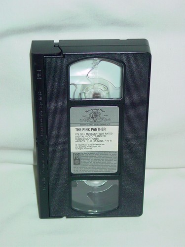 The Pink Panther VHS Tape Jewel Heist Detective Comedy Romance 1997 Color MGM - Picture 2 of 3