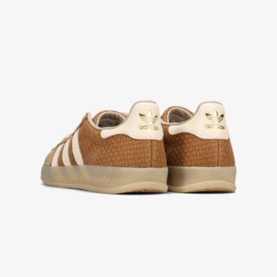 adidas Gazelle Indoor Brown Desert Wonder White Beige JR8851 Men's