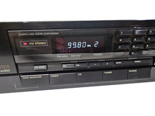 SONY STR-AV200 AM/FM AV/Stereo Receiver Phono-in Excellent and Sound fine