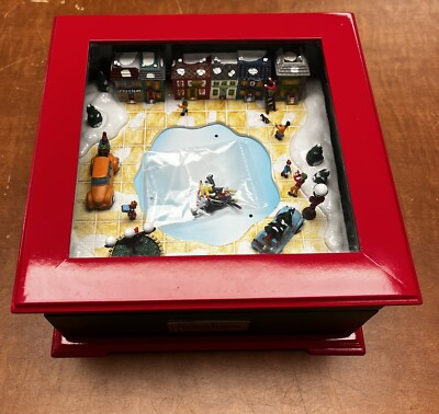 2002 Neiman Marcus Mr Christmas Music Box