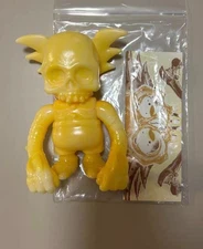 Secret Base X Astro Zombies SkullWing Yellow Limited Luminous Sofubi Figure