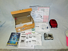 CANON POWERSHOT A560 DIGITAL CAMERA 7.1 MP 4X OPTICAL ZOOM WITH LITERATURE, BOX