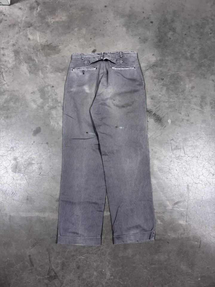Pantalones de hombre vintage años 50 a rayas con hebilla trasera talla 29x29 Foto 2 de 4