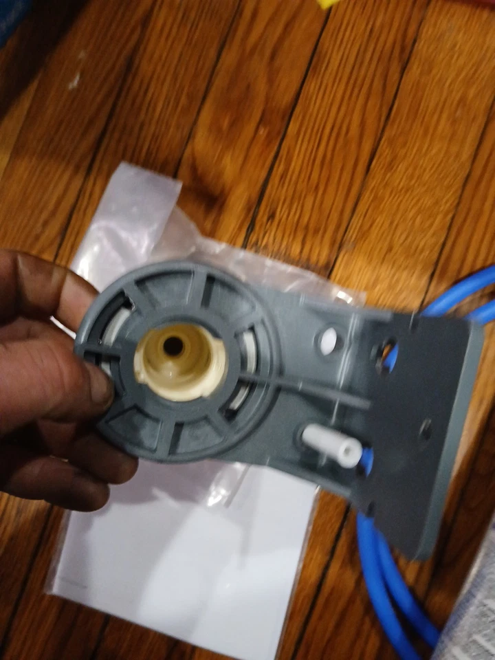 3M Aqua-pure CYST-FF Underwater Drinking System 🔥 - Image 4 of 4