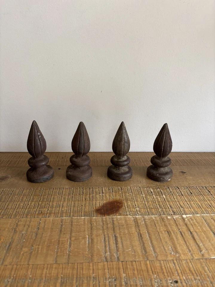 Ancien Ornement / Pointe de Grille Portail en Fonte - Vintage - Photo 2/4