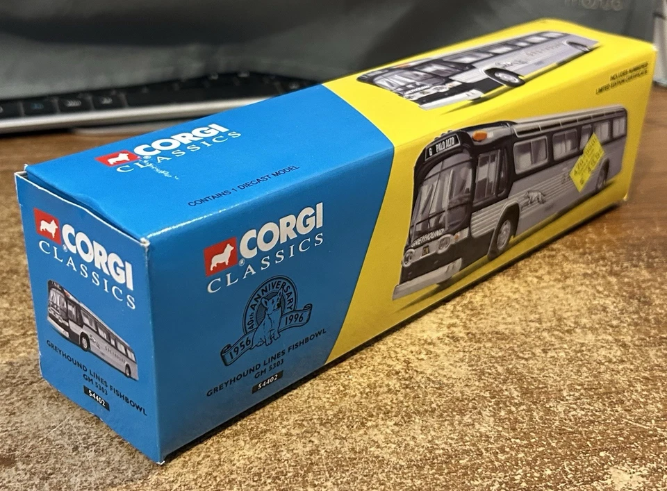 CORGI CLASSICS #54402 Greyhound Lines Bus PALO ALTO G Die-Cast Model 1:50 LTD ED - Image 2 of 4