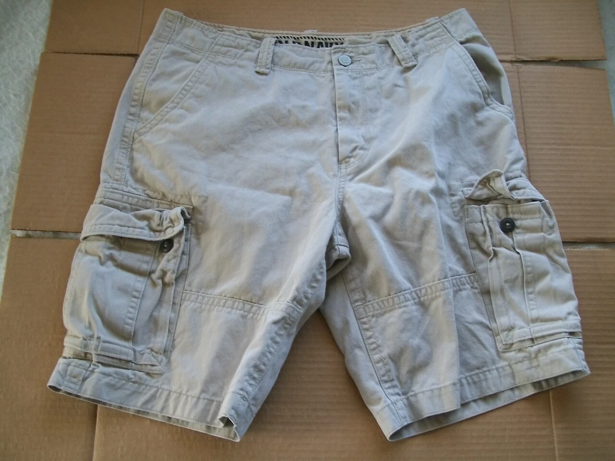 Old navy shop mens khaki shorts