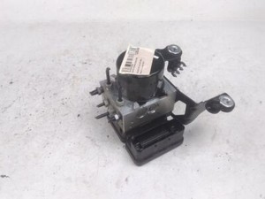 ABS PUMPE Volvo V70 (BW) Combi 2.4 D5 20V (D5244T4) 2010 31329140