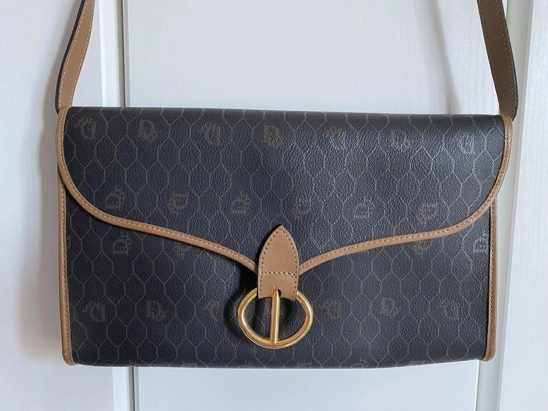 Sac bandoulière Christian Dior trotteur nid d'abeille authentique ml