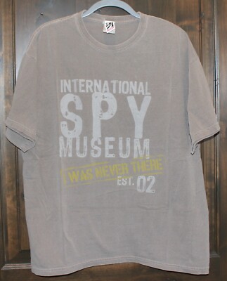 Vintage International Spy Museum Washington DC Graphic T-Shirt