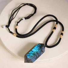 Natural Labradorite Crystal Necklace Healing Ladies Men Amulet Pendant Gift