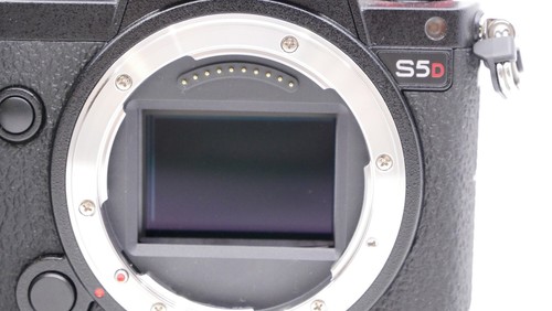 TOP Zustand! - nur 881 Auslösungen - Panasonic Lumix S5D Kamera Gehäuse OVP - Hä - Bild 10 von 17